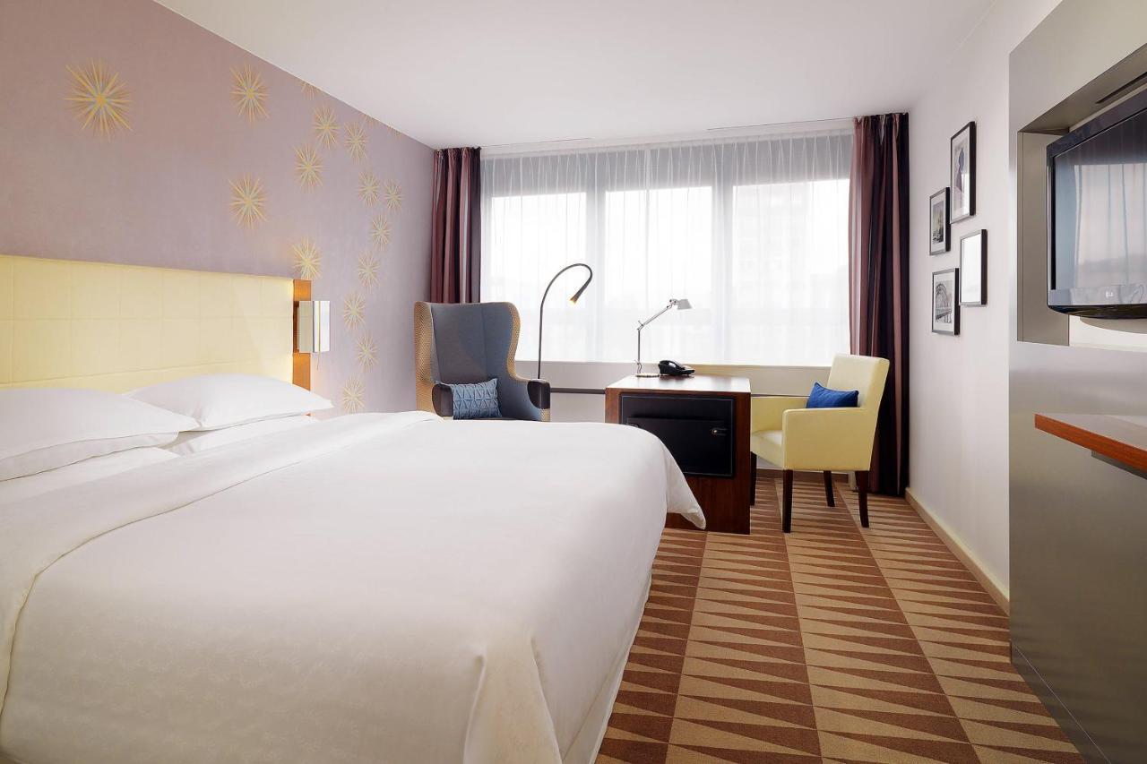 Hotel Sheraton Westpark 4*